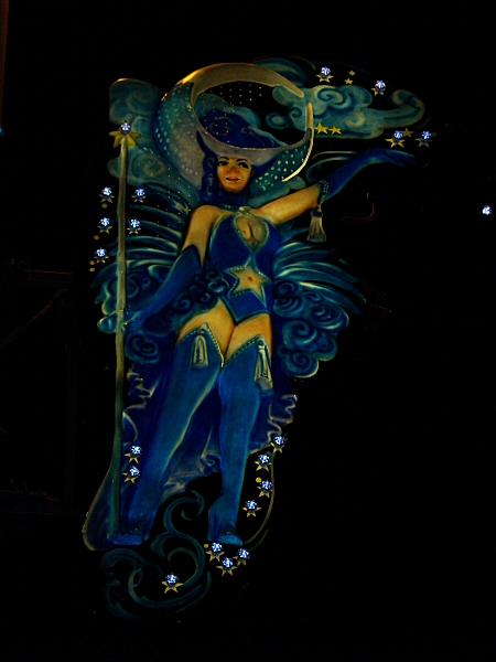 Photo - Selena lit up as part of Blackpool Illuminations - Decodance 2007 - Blackpool Illuminations Gallery - © Sarah Myerscough