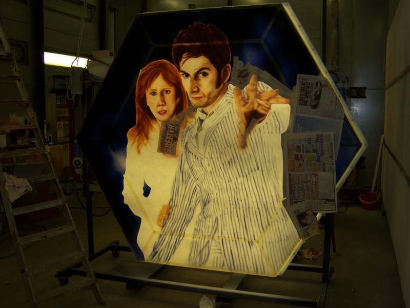 Photo - Dr Who and Donna Road Feature (4 of 9) - Clothes started - Dr Who 2008 - Blackpool Illuminations Gallery - © Sarah Myerscough