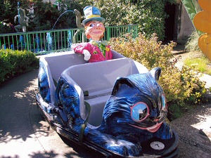 Photo - Finished Mad Hatter figure seated in a Cheshire Cat carriage